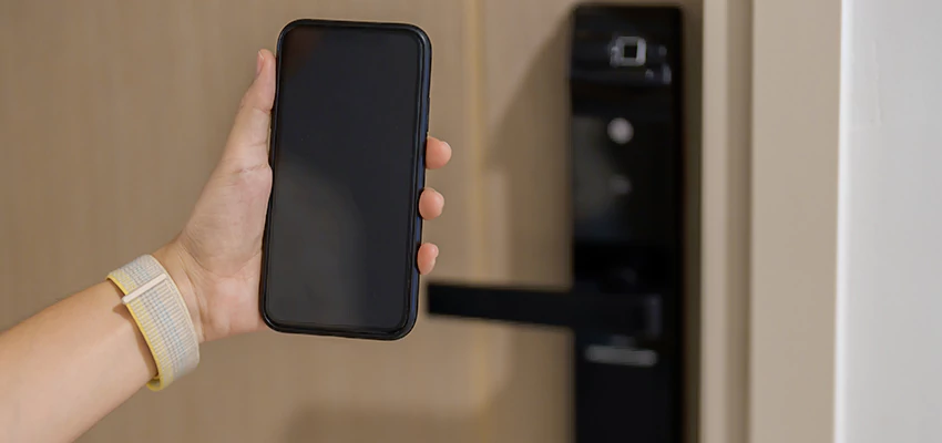 Keypad Wifi Locks Repair And Installation in Mira Loma, CA