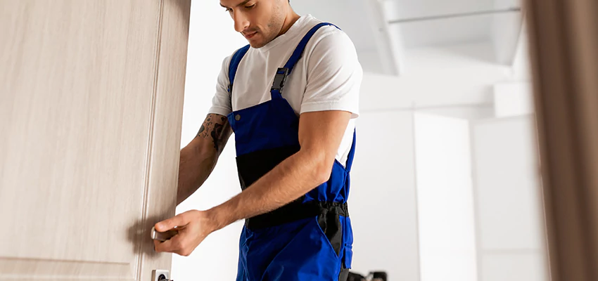 Car Lock Repair And Installation Expert in Mira Loma, CA