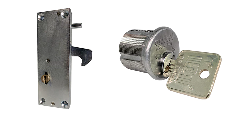 RR Fence Gates Brink Locks Repair in Mira Loma, California