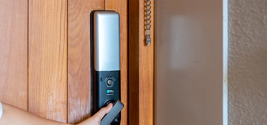 Home Security Electronic Locks Upgrades in Mira Loma, CA