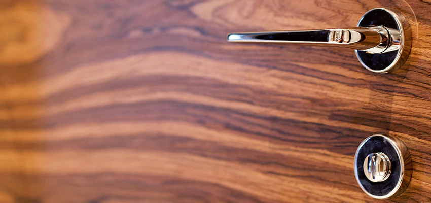 On Demand Locksmith For Key Fobs Repair in Mira Loma, California